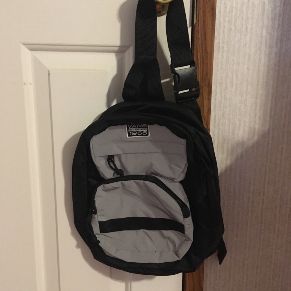 Vans super cool mini-back pack